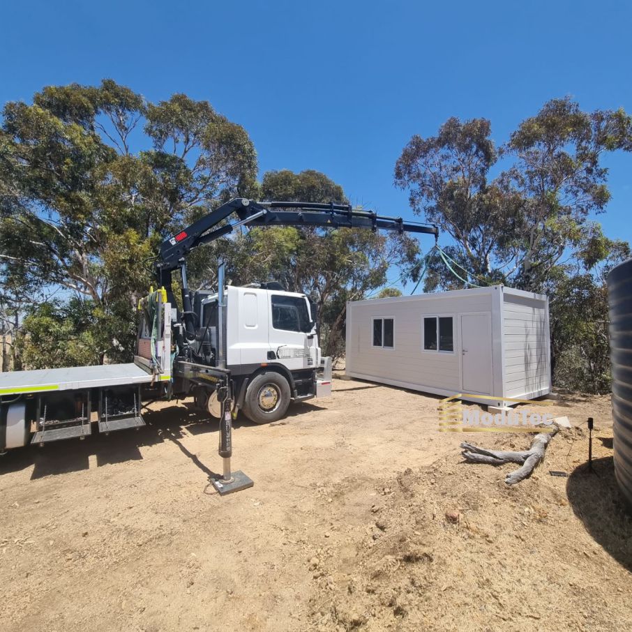 DIY donga flat pack modular building 